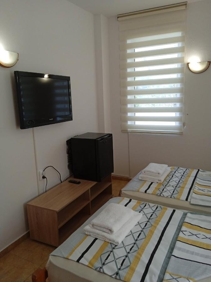 Guest House Daris-Aphrodeya Къща За Гости Дарис-Афродея Sozopol Ngoại thất bức ảnh