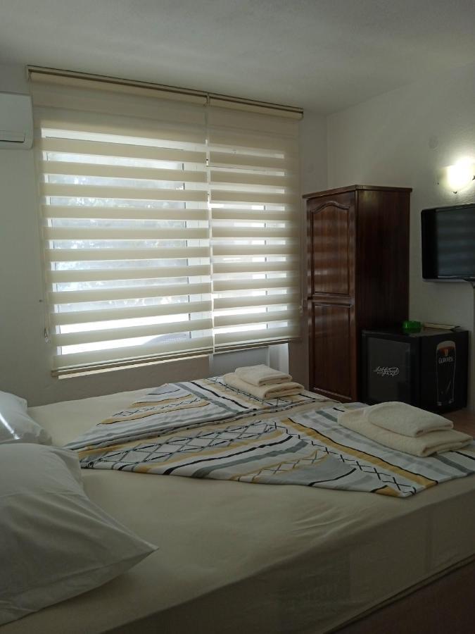 Guest House Daris-Aphrodeya Къща За Гости Дарис-Афродея Sozopol Ngoại thất bức ảnh