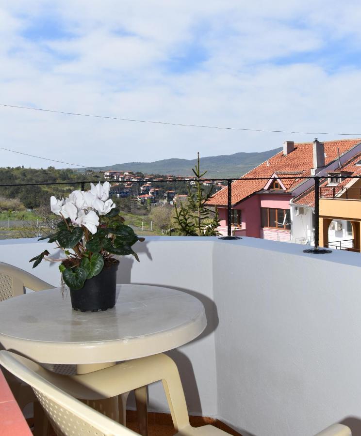 Guest House Daris-Aphrodeya Къща За Гости Дарис-Афродея Sozopol Ngoại thất bức ảnh