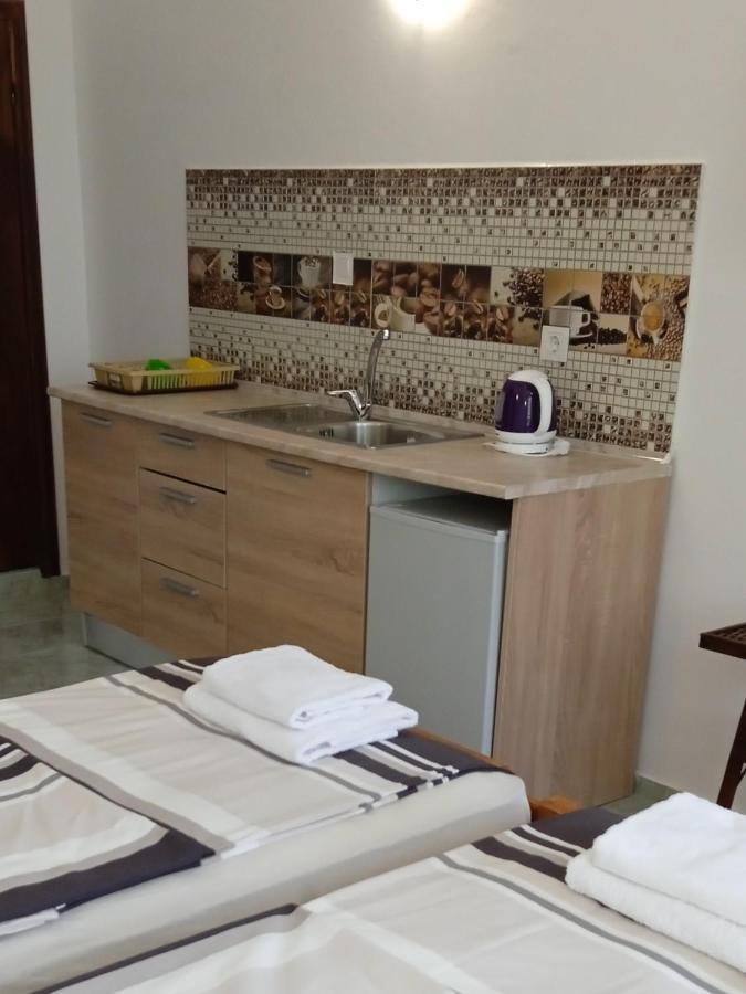 Guest House Daris-Aphrodeya Къща За Гости Дарис-Афродея Sozopol Ngoại thất bức ảnh